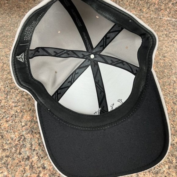 Helix Flex-fit delta golf/baseball hat light grey - Picture 5 of 6